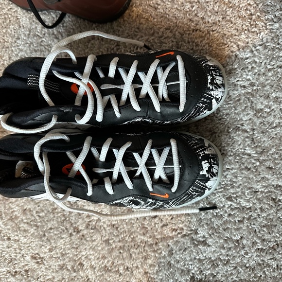 nike foamposite size 3